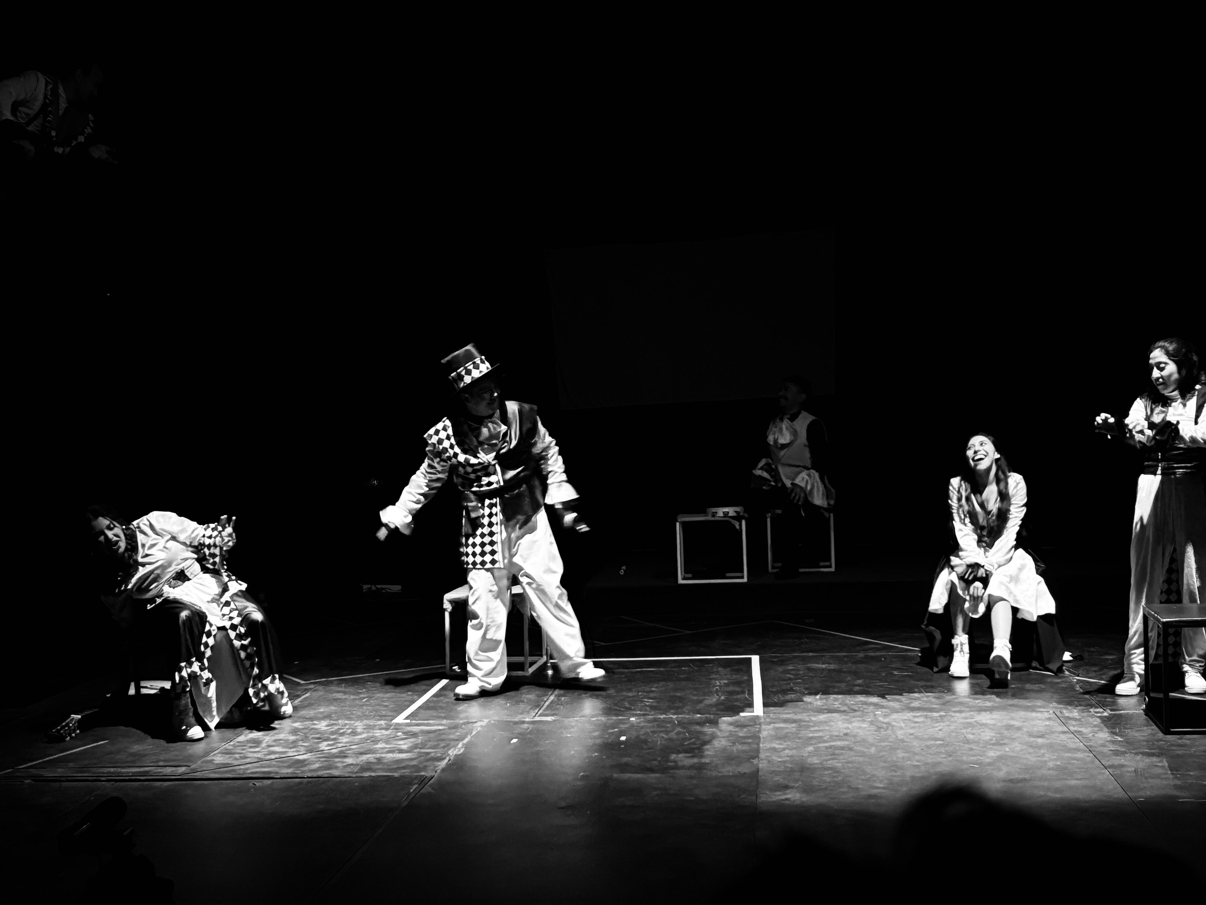 /Seminarios/SIRECOM/Puestas_en_Escena/Estreno CADAC 7.jpg